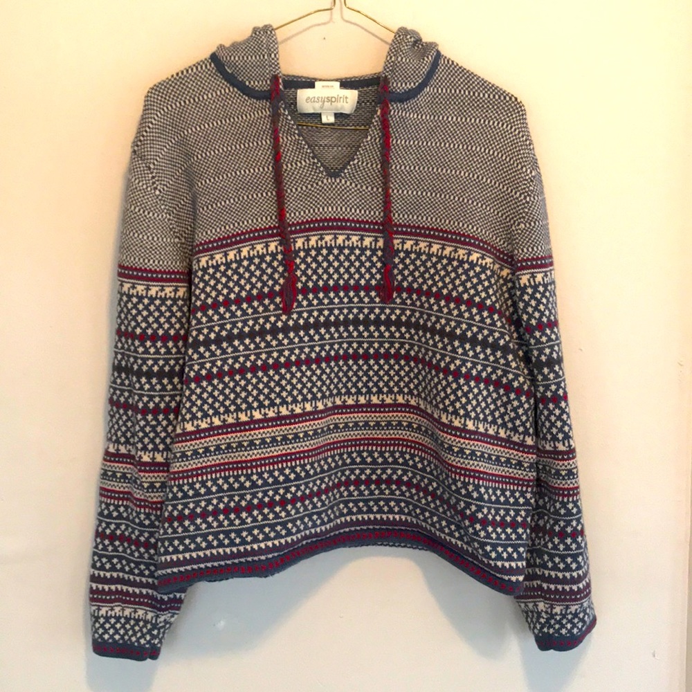 Knitted Hooded Sweater